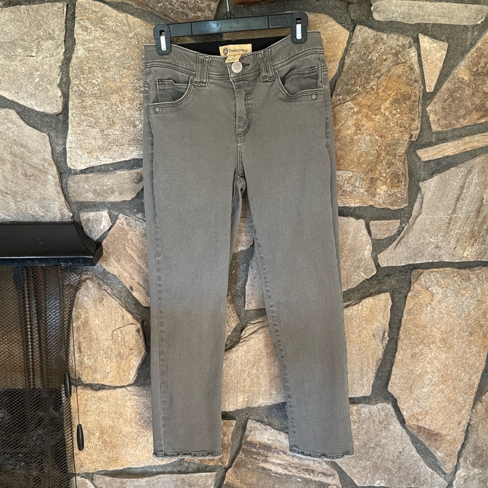 Democracy Jeans Women 4 Gray Ab Technology Denim Straight Stretch Ankle Raw Hem